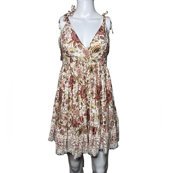 Indikah Floral Criss Cross Knee length Dress Cream & Pink Size Medium - Picture 2 of 3